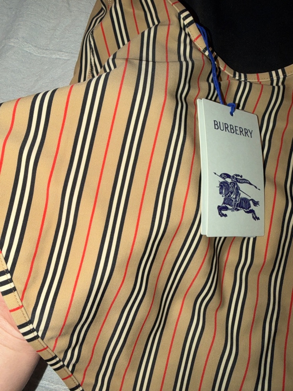 BNWT Burberry one piece swimsuit - Picture 7 of 11